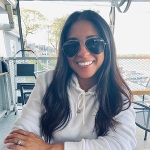 Meet your Posher, Ang